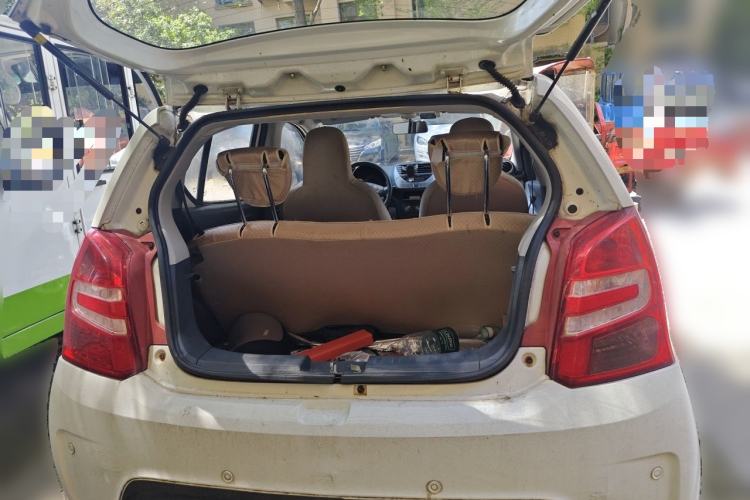 Used Suzuki Alto 2013 1.0L Manual Luxury Model Trunk