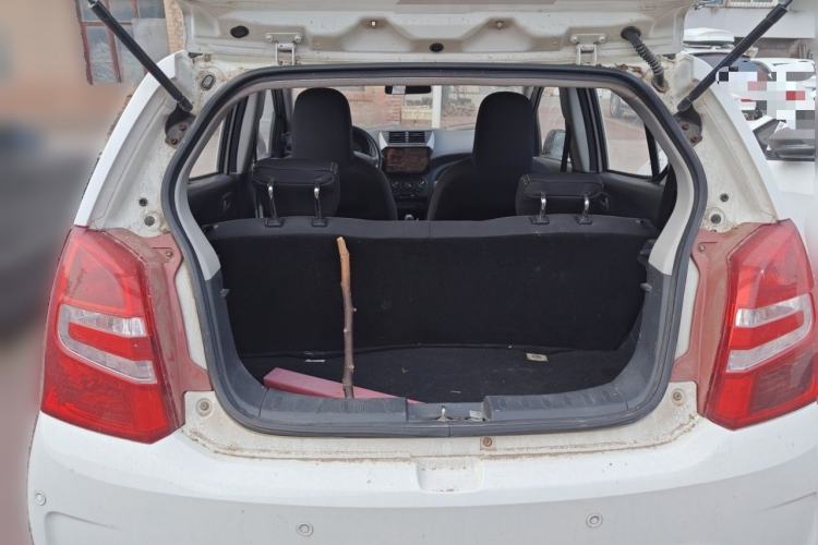 Used Suzuki Alto 2013 Revised Version 1.0L Manual Comfort Edition Trunk