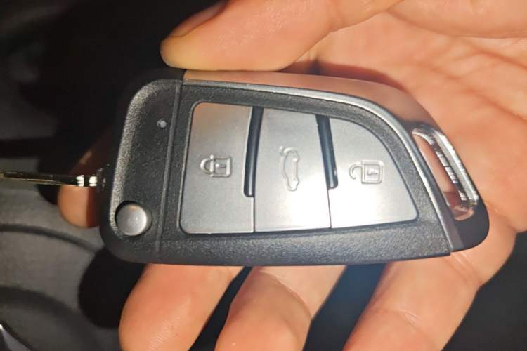 Used Suzuki Alto 2013 1.0L Automatic Luxury Model Vehicle Key