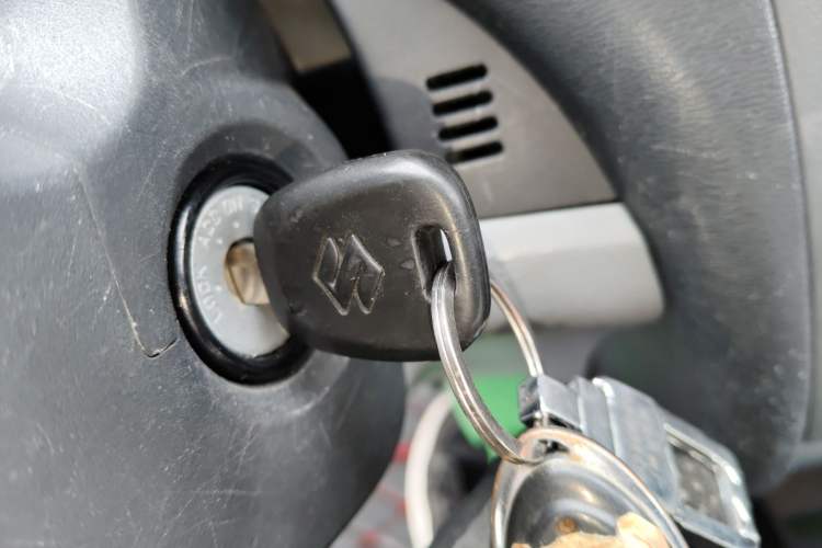 Used Suzuki Alto 2013 Revised Version 1.0L Manual Comfort Edition Vehicle Key