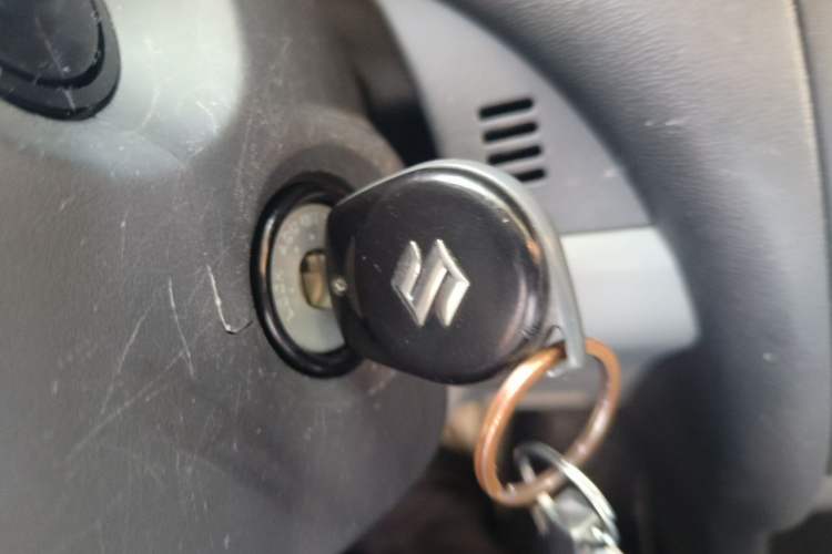 Used Suzuki Alto 2013 1.0L Automatic Luxury Model Vehicle Key