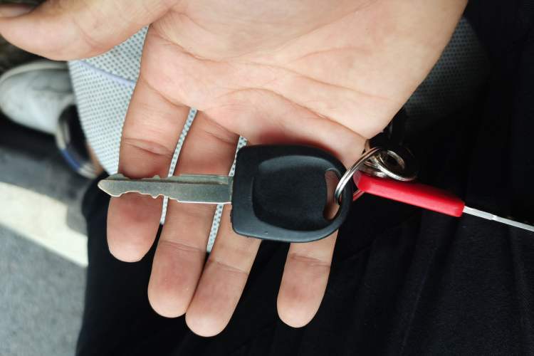 Used Suzuki Alto 2013 1.0L Manual Utility Model Vehicle Key