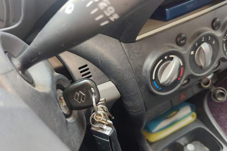 Used Suzuki Alto 2013 1.0L Manual Utility Model Vehicle Key