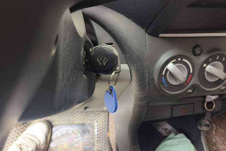 Used Suzuki Alto 2013 1.0L Manual Luxury Model Vehicle Key