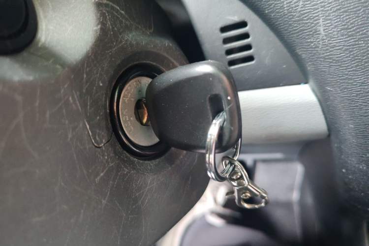 Used Suzuki Alto 2013 1.0L Automatic Luxury Model Vehicle Key