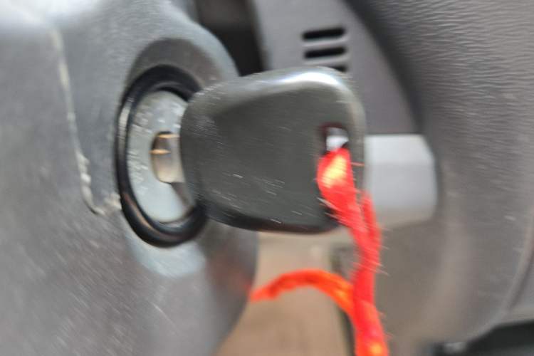 Used Suzuki Alto 2013 1.0L Manual Utility Model Vehicle Key