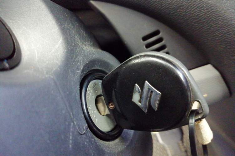 Used Suzuki Alto 2013 1.0L Automatic Luxury Model Vehicle Key