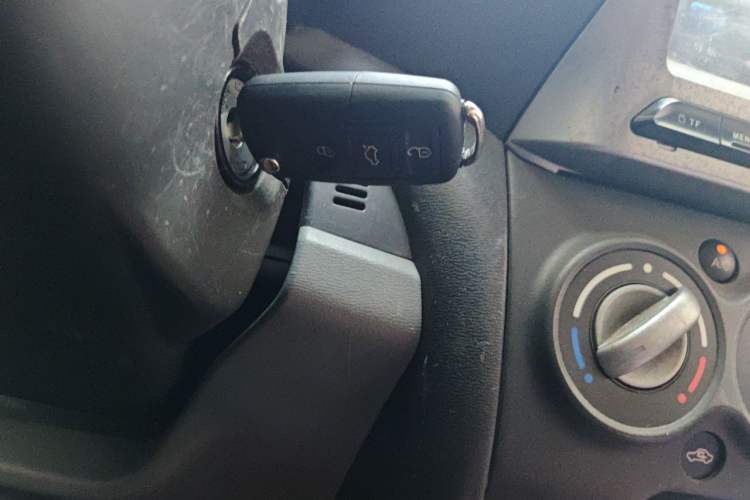 Used Suzuki Alto 2013 1.0L Manual Comfort Version Vehicle Key