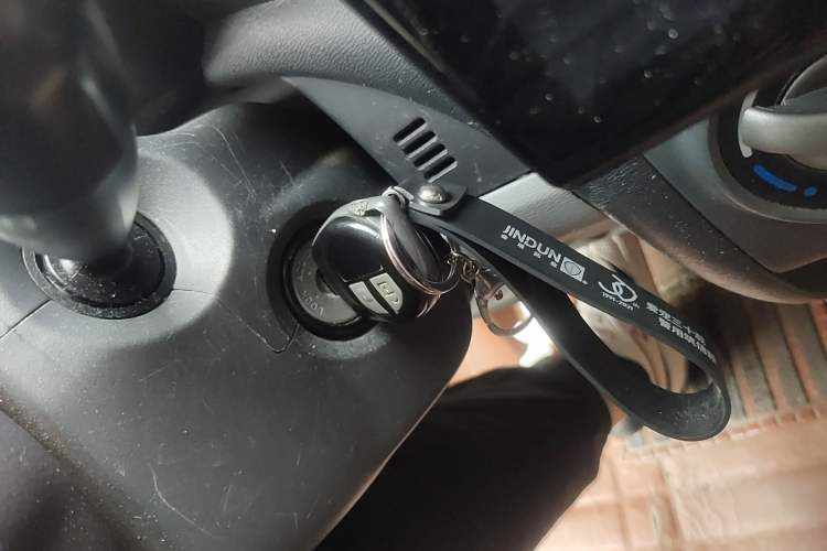 Used Suzuki Alto 2013 1.0L Automatic Luxury Model Vehicle Key