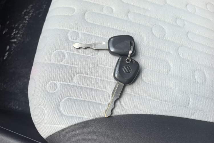 Used Suzuki Alto 2013 Revised Version 1.0L Manual Comfort Edition Vehicle Key