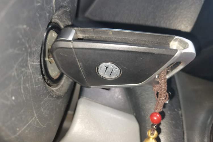 Used Suzuki Alto 2013 Revised Version 1.0L Manual Comfort Edition Vehicle Key