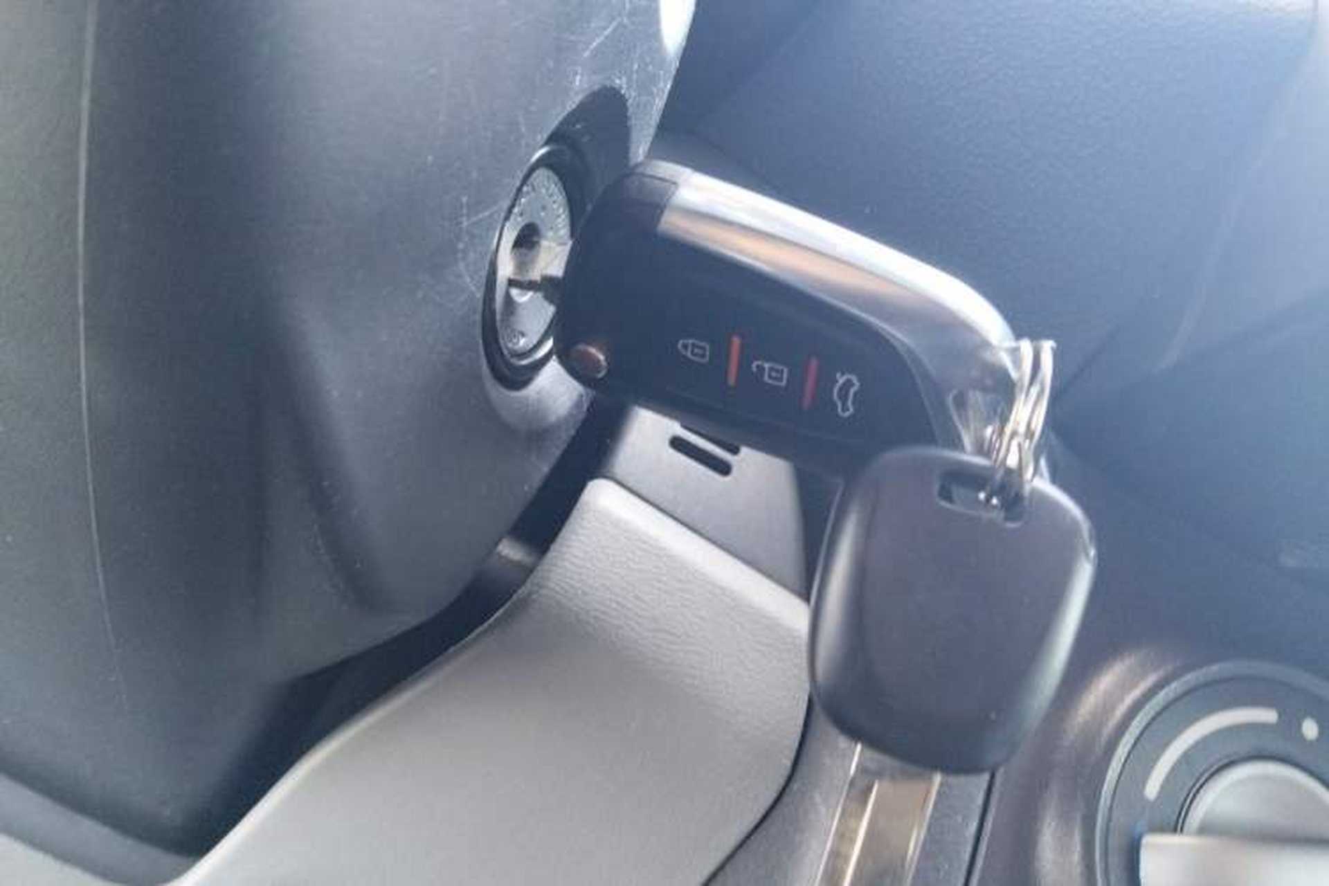 Used Suzuki Alto 2013 1.0L Automatic Luxury Model Vehicle Key