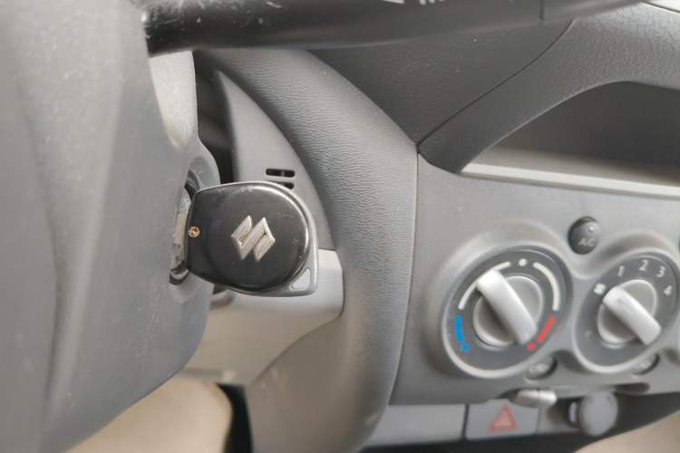 Used Suzuki Alto 2013 1.0L Manual Luxury Model Vehicle Key