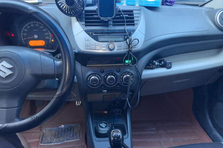 Used Suzuki Alto 2013 1.0L Manual Comfort Version Audio And AC Panel