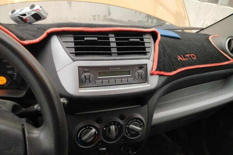 Used Suzuki Alto 2013 1.0L Manual Comfort Version Audio And AC Panel