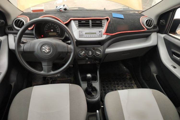 Used Suzuki Alto 2013 1.0L Manual Comfort Version Center Console