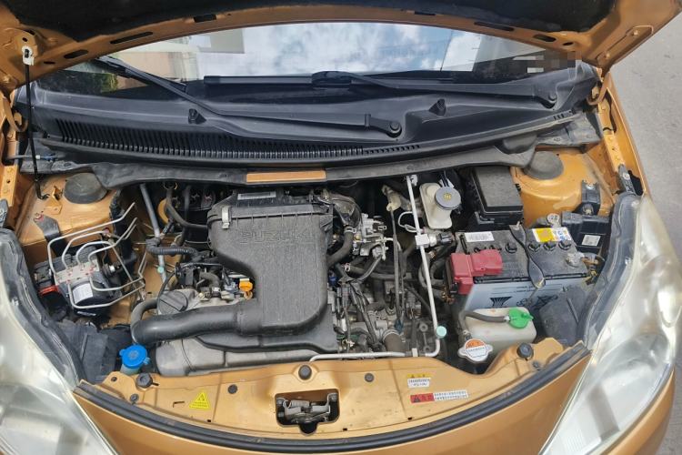 Used Suzuki Alto 2013 1.0L Automatic Luxury Model Engine Bay