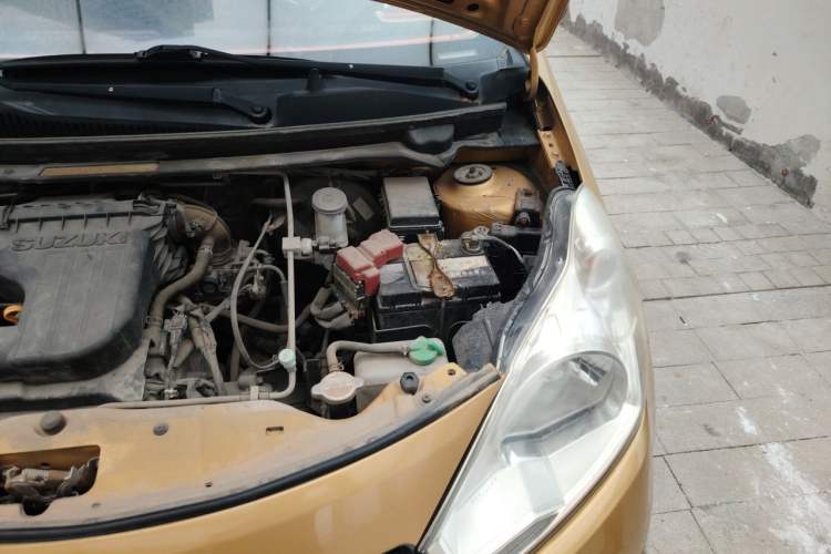 Used Suzuki Alto 2013 1.0L Manual Comfort Version Engine Bay Left