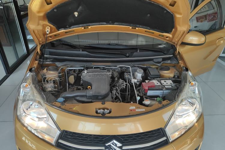 Used Suzuki Alto 2013 1.0L Manual Luxury Model Engine Bay
