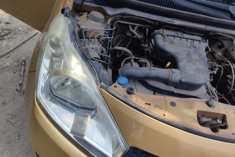 Used Suzuki Alto 2013 1.0L Automatic Luxury Model Engine Bay Right