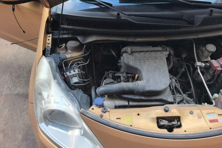Used Suzuki Alto 2013 1.0L Manual Comfort Version Engine Bay Right