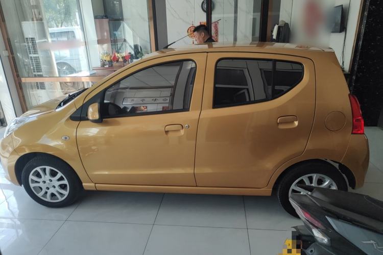 Used Suzuki Alto 2013 1.0L Manual Luxury Model Left Side