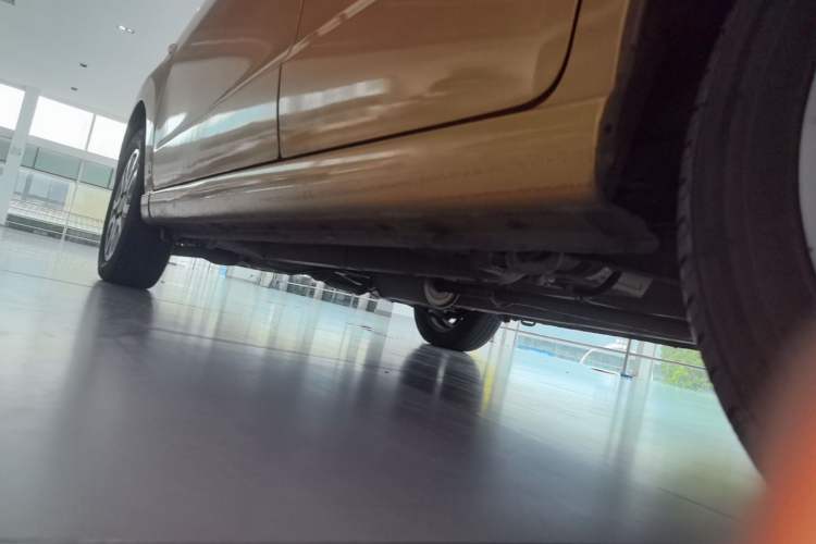 Used Suzuki Alto 2013 1.0L Automatic Luxury Model Left Side Sill