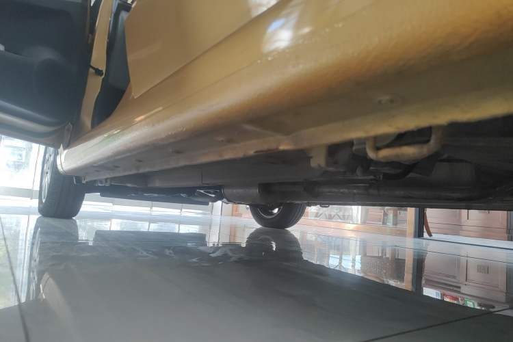 Used Suzuki Alto 2013 1.0L Manual Luxury Model Left Side Sill
