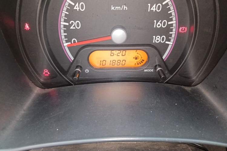 Used Suzuki Alto 2013 1.0L Manual Utility Model Odometer Close Up