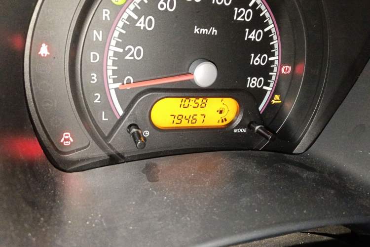 Used Suzuki Alto 2013 1.0L Automatic Luxury Model Odometer Close Up