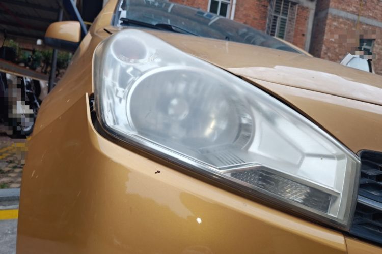 Used Suzuki Alto 2013 1.0L Manual Luxury Model Right Front Headlight