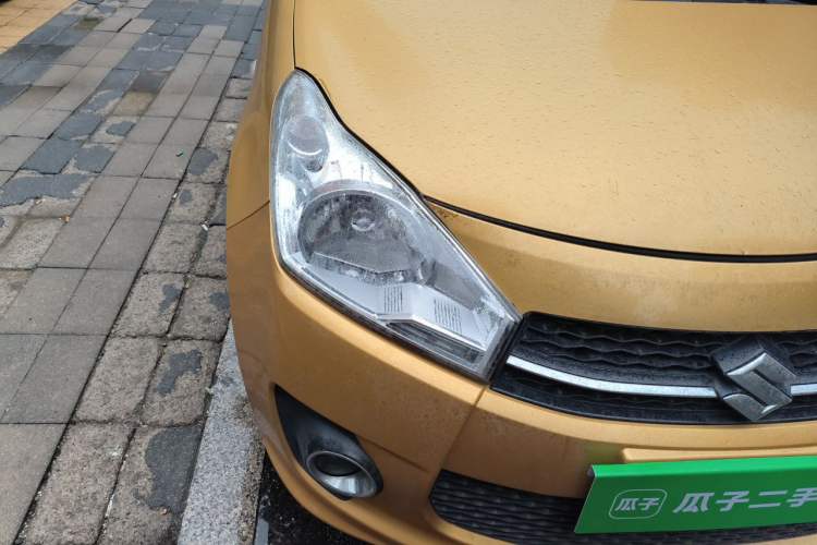 Used Suzuki Alto 2013 1.0L Manual Luxury Model Right Front Headlight