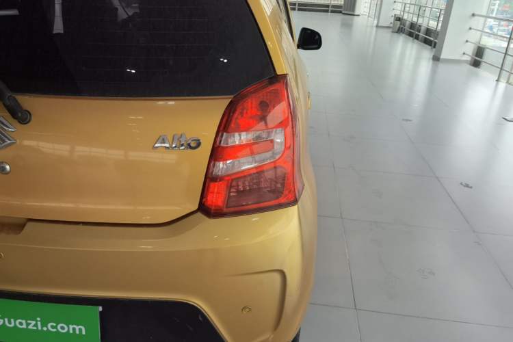 Used Suzuki Alto 2013 1.0L Automatic Luxury Model Right Rear Taillight