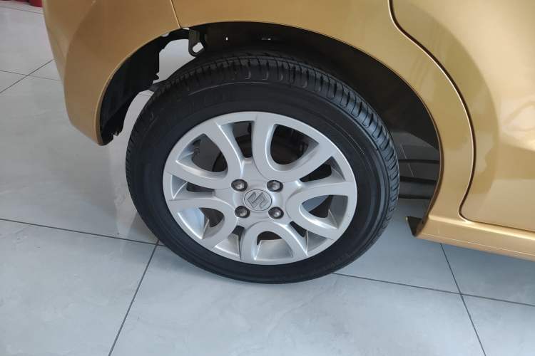 Used Suzuki Alto 2013 1.0L Manual Luxury Model Right Rear Wheel Hub