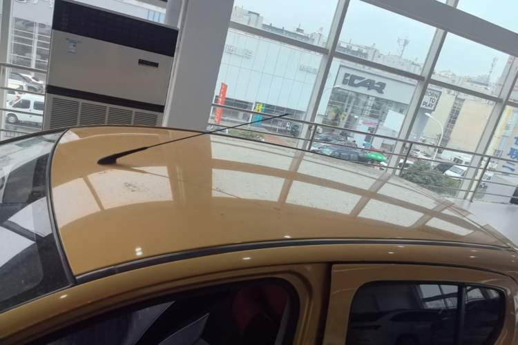 Used Suzuki Alto 2013 1.0L Automatic Luxury Model Roof