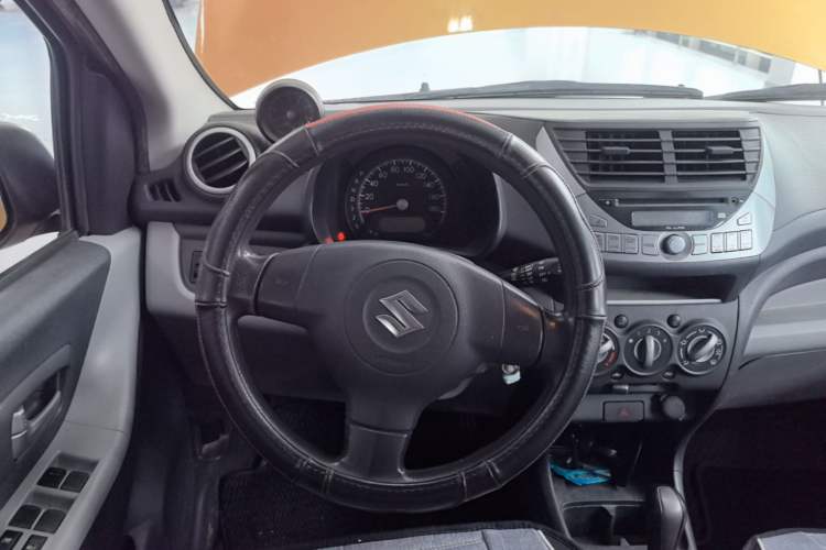Used Suzuki Alto 2013 1.0L Automatic Luxury Model Steering Wheel