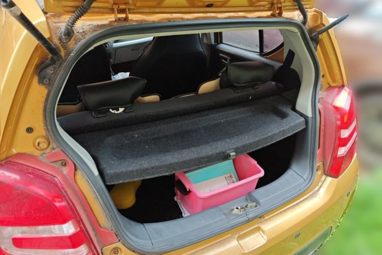 Used Suzuki Alto 2013 1.0L Automatic Luxury Model Trunk