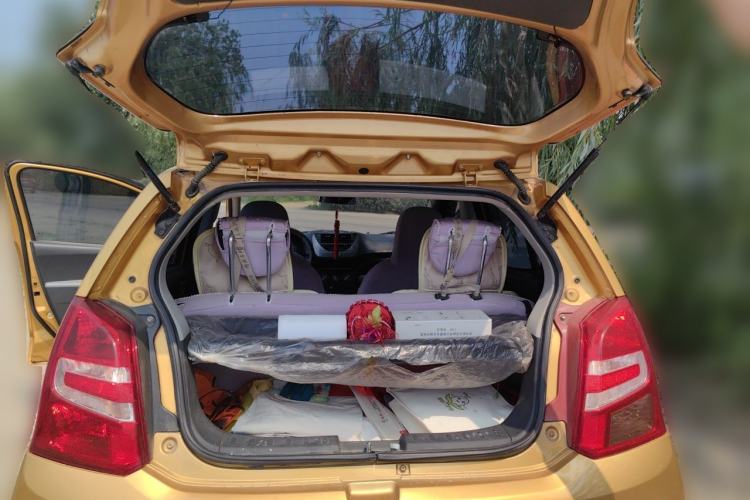 Used Suzuki Alto 2013 1.0L Automatic Luxury Model Trunk