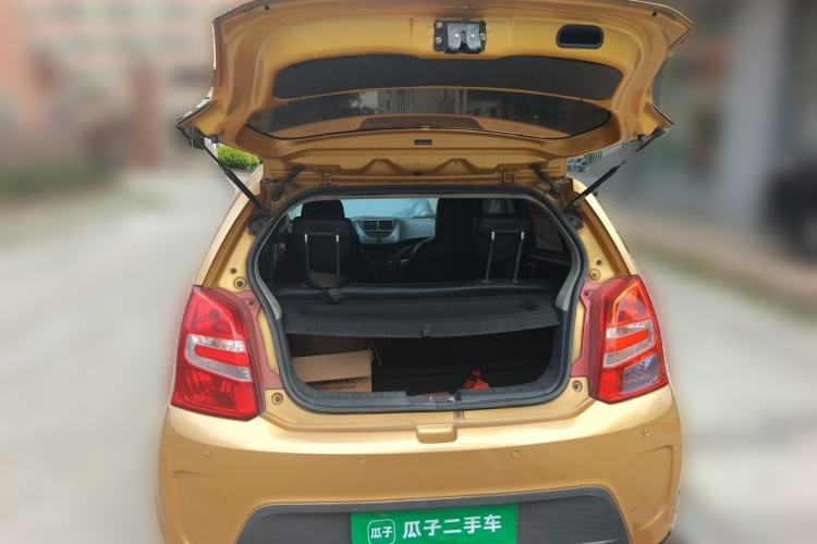 Used Suzuki Alto 2013 1.0L Manual Luxury Model Trunk
