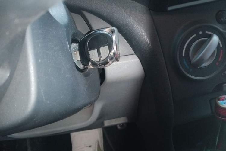 Used Suzuki Alto 2013 1.0L Automatic Luxury Model Vehicle Key
