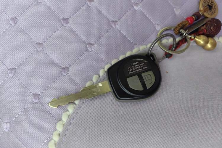 Used Suzuki Alto 2013 1.0L Automatic Luxury Model Vehicle Key
