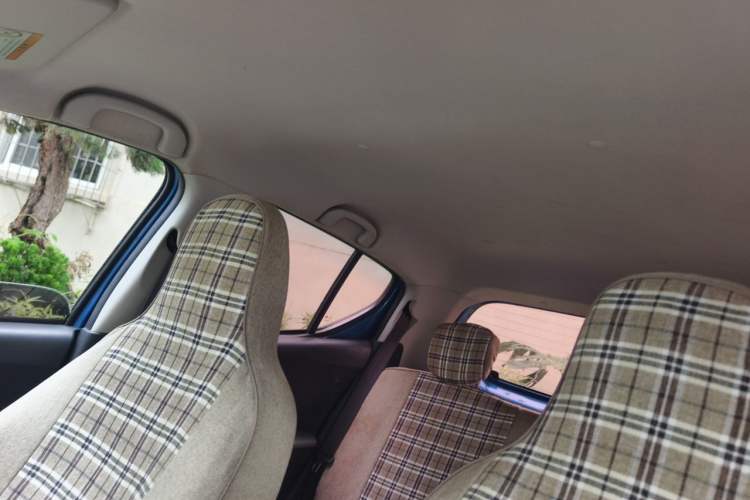 Used Suzuki Alto 2015 1.0L Manual Limited Edition Headliner