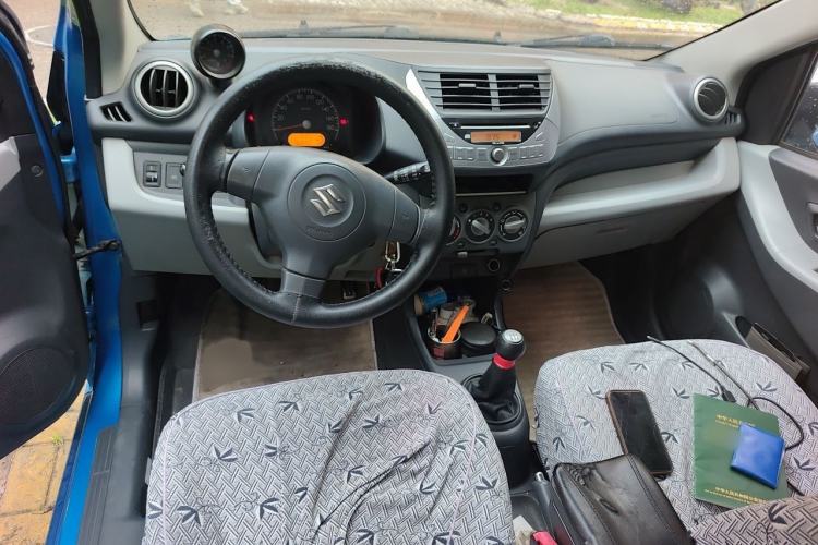 Used Suzuki Alto 2015 1.0L Manual Limited Edition Interior 2