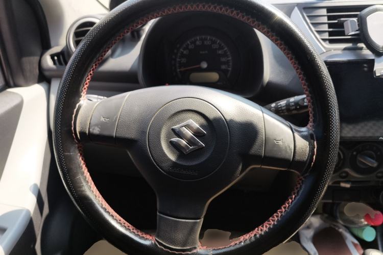 Used Suzuki Alto 2015 1.0L Automatic Limited Edition Steering Wheel