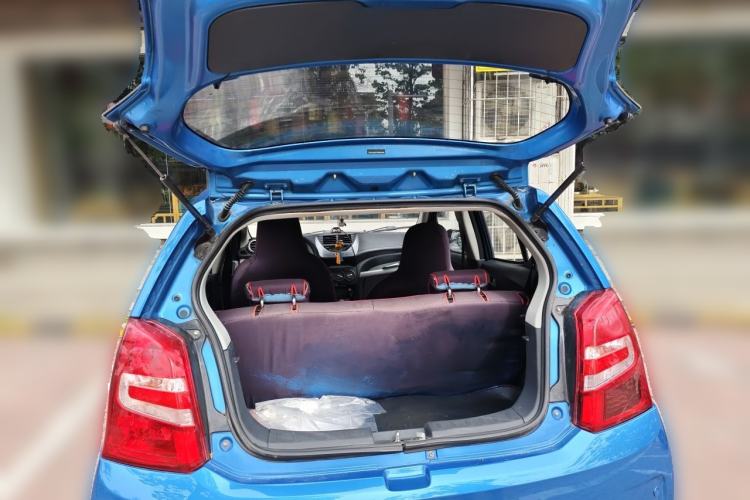 Used Suzuki Alto 2015 1.0L Manual Limited Edition Trunk