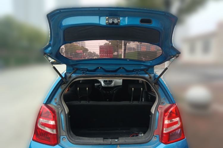 Used Suzuki Alto 2015 1.0L Manual Limited Edition Trunk