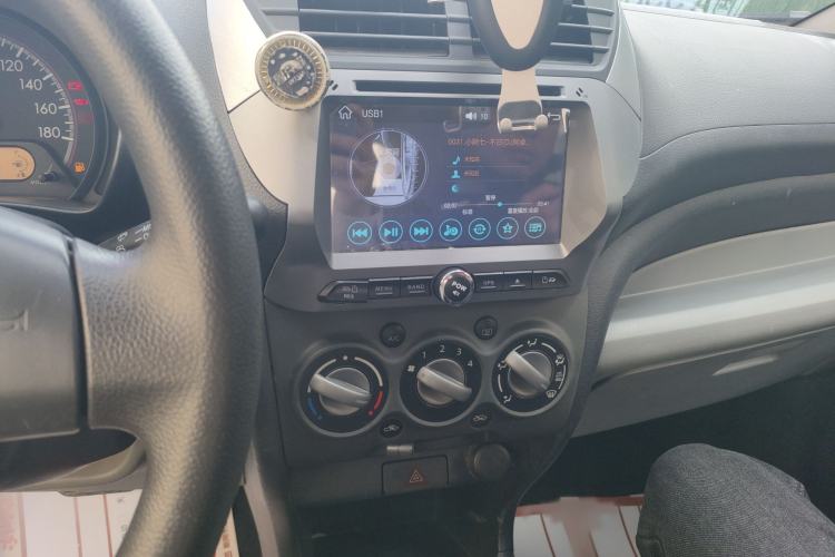 Used Suzuki Alto 2015 1.0L Automatic Limited Edition Audio And AC Panel