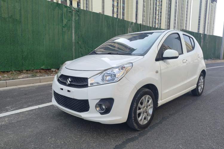 Used Suzuki Alto 2015 1.0L Automatic Limited Edition Exterior 2