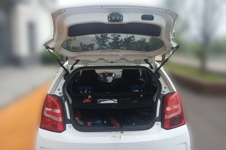 Used Suzuki Alto 2015 1.0L Manual Limited Edition Trunk