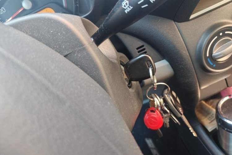 Used Suzuki Alto 2015 1.0L Automatic Limited Edition Vehicle Key